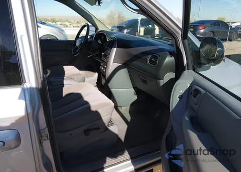 2006 Chrysler Town & Country Touring from USA, damaged, VIN 2A4GP54L76R921216